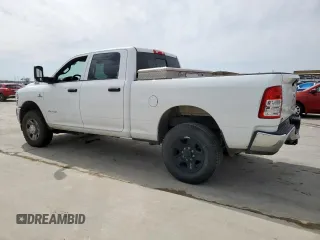 2022 Ram 2500 Tradesman with VIN 3C6UR5CLXNG295791, listed as a Copart auction lot 48562865 with 100,321 mi miles and Salvage Title. Bid and sale history available at carsss.com. Image 2.