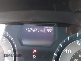 2014 Honda Odyssey EX-L with VIN 5FNRL5H69EB048867, listed as a IAAI auction lot 42190464 with 172,487 mi miles and . Bid and sale history available at carsss.com. Image 15.
