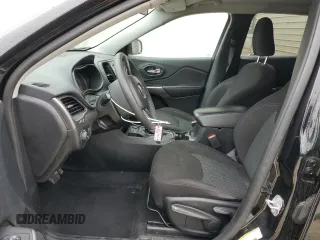 2019 Jeep Cherokee Latitude with VIN 1C4PJLCX8KD313251, listed as a Copart auction lot 47882205 with 65,833 mi miles and Salvage title. Bid and sale history available at DreamBid. Image 7.