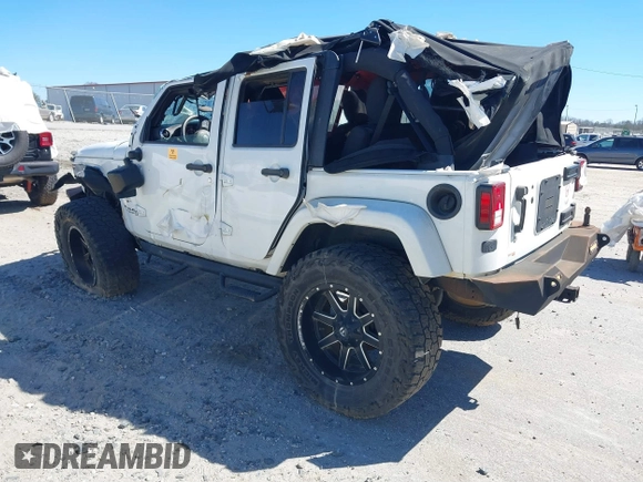 2016 Jeep Wrangler Unlimited Sahara z VIN 1C4HJWEG3GL115175, wystawiony jako IAAI lot #41686551 z przebiegiem Nie podano mil oraz . Historia ofert i sprzedaży dostępna na DreamBid. Obrazek 3.