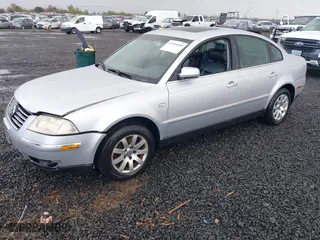 2003 Volkswagen Passat GLS with VIN WVWPD63B23P197123, listed as a IAAI auction lot 41916609 with 205,615 mi miles. Bid and sale history available at carsss.com. Image 17.