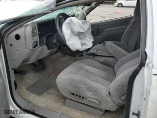 1999 Chevrolet Tahoe with VIN 3GNEK18R7XG230110, listed as a Copart auction lot 82932774 with 148,055 mi miles and Salvage Title. Bid and sale history available at carsss.com. Image 7.