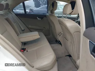 2011 Mercedes-Benz C 300 Sport с VIN WDDGF5EB3BR147552, выставлен на аукционе IAAI как лот 42496357 с пробегом 162 754 миль миль и . История ставок и продаж доступна на DreamBid. Изображение 8.
