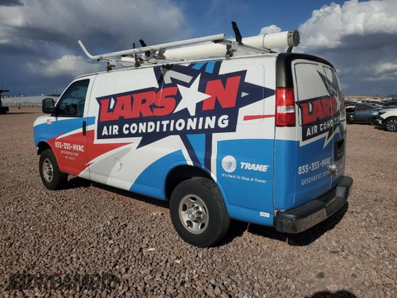 2022 Chevrolet Express Cargo z VIN 1GCWGAFP2N1291652, wystawiony jako Copart lot #63129415 z przebiegiem 51 110 mil mil oraz Szkoda całkowita • Salvage title. Historia ofert i sprzedaży dostępna na DreamBid. Obrazek 2.