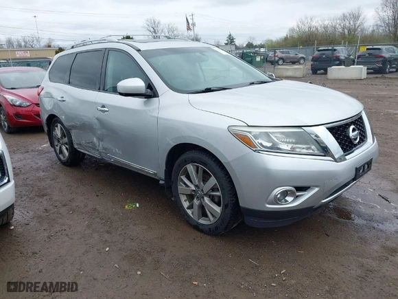 2014 Nissan Pathfinder Platinum with VIN 5N1AR2MM3EC723104, listed as a IAAI auction lot 41903560 with 159,416 mi miles. Bid and sale history available at carsss.com. Image 1.
