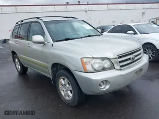 2003 Toyota Highlander with VIN JTEHF21A230100962, listed as a IAAI auction lot 41494448 with 255,455 mi miles. Bid and sale history available at carsss.com. Image 1.