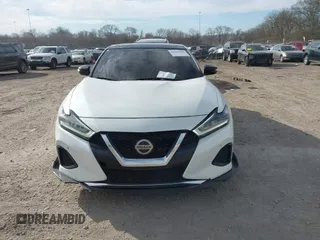 2019 Nissan Maxima SV with VIN 1N4AA6AV7KC383974, listed as a IAAI auction lot 41660286 with 86,682 mi miles and . Bid and sale history available at DreamBid. Image 12.