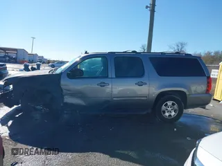 2012 Chevrolet Suburban LS with VIN 1GNSCHE0XCR260405, listed as a IAAI auction lot 41392088 with 183,924 mi miles. Bid and sale history available at carsss.com. Image 14.