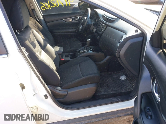 2017 Nissan Rogue SV with VIN KNMAT2MT1HP541640, listed as a IAAI auction lot 41762105 with 105,981 mi miles. Bid and sale history available at carsss.com. Image 5.