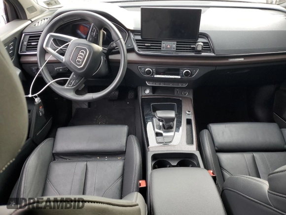 2023 Audi Q5 Sportback S line Premium Plus with VIN WA15AAFY2P2069934, listed as a Copart auction lot 83076934 with Not provided miles and Salvage title. Bid and sale history available at DreamBid. Image 8.
