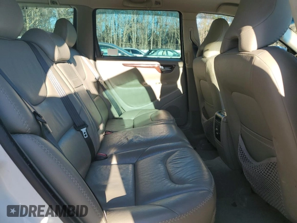 2007 Volvo XC70 with VIN YV4SZ592371263570, listed as a Copart auction lot 48040985 with 117,509 mi miles and Salvage Title. Bid and sale history available at DreamBid. Image 10.