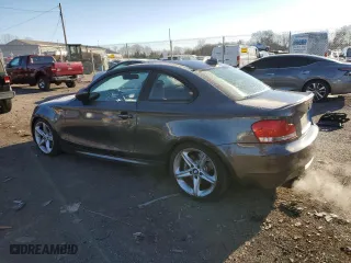 2008 BMW 1 Series 135i with VIN WBAUC73598VF24755, listed as a Copart auction lot 81697724 with 138,063 mi miles and Salvage Title. Bid and sale history available at carsss.com. Image 2.