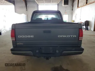 2004 Dodge Dakota Sport z VIN 1D7HL38N54S536938, wystawiony jako Copart lot #52455345 z przebiegiem 157 791 mil mil oraz Szkody całkowita. Historia ofert i sprzedaży dostępna na DreamBid. Obrazek 6.