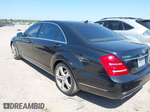 2013 Mercedes-Benz S 550 with VIN WDDNG9EB3DA523390, listed as a IAAI auction lot 41967859 with 131,154 mi miles and . Bid and sale history available at DreamBid. Image 3.