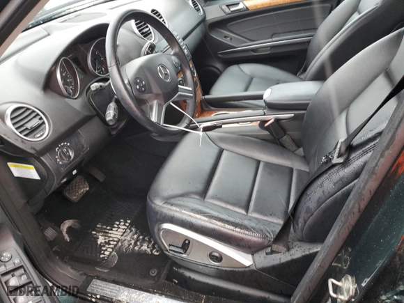 2009 Mercedes-Benz M-Class 3.5L with VIN 4JGBB86E59A525708, listed as a Copart auction lot 88252405 with 122,584 mi miles and Clean Title. Bid and sale history available at carsss.com. Image 7.