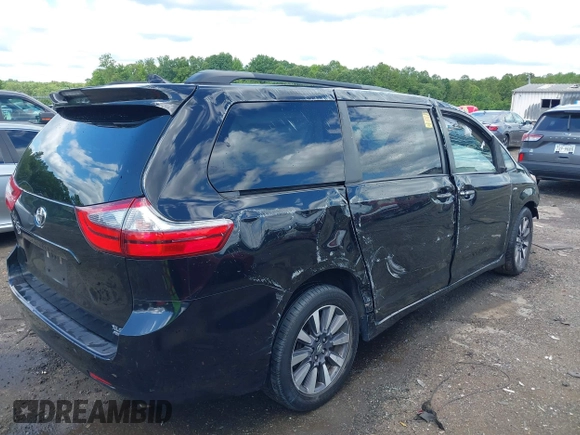 2020 Toyota Sienna XLE z VIN 5TDDZ3DC4LS232650, wystawiony jako IAAI lot #42332566 z przebiegiem 141 971 mil mil oraz . Historia ofert i sprzedaży dostępna na DreamBid. Obrazek 4.