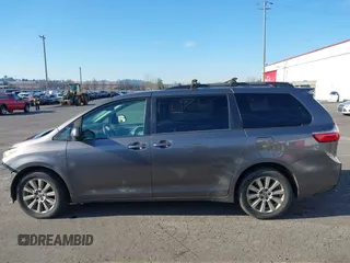 2017 Toyota Sienna LE with VIN 5TDJZ3DC2HS154993, listed as a IAAI auction lot 41372165 with 151,300 mi miles. Bid and sale history available at carsss.com. Image 15.