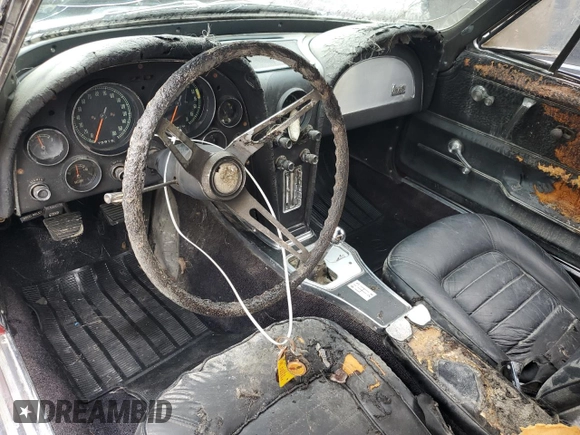 1966 Chevrolet Corvette with VIN 19467S100275, listed as a Copart auction lot 61410885 with 75,916 mi miles and Non repairable. Bid and sale history available at DreamBid. Image 8.