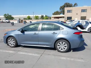 2020 Toyota Corolla LE with VIN JTDEPRAE1LJ070511, listed as a IAAI auction lot 42146468 with 60,884 mi miles and . Bid and sale history available at DreamBid. Image 15.