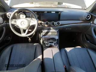 2017 Mercedes-Benz E-Class E 300 Luxury with VIN WDDZF4JB4HA034144, listed as a Copart auction lot 39947473 with 0 mi miles. Bid and sale history available at carsss.com. Image 8.