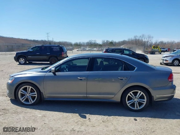 2015 Volkswagen Passat 2.0L TDI SEL Premium with VIN 1VWCV7A35FC041972, listed as a IAAI auction lot 41980544 with 110,797 mi miles. Bid and sale history available at carsss.com. Image 14.