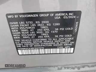 2024 Volkswagen Atlas SE with VIN 1V2WR2CA3RC567670, listed as a IAAI auction lot 42719550 with 36,623 mi miles and . Bid and sale history available at DreamBid. Image 9.