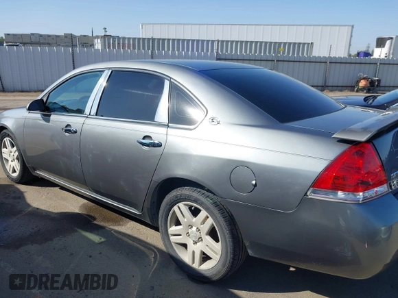 2008 Chevrolet Impala LT with VIN 2G1WT55N181309827, listed as a IAAI auction lot 42201993 with 209,759 mi miles and . Bid and sale history available at DreamBid. Image 14.