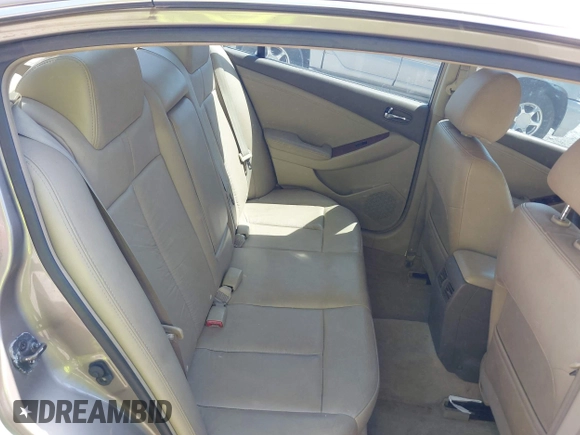 2007 Nissan Altima SL with VIN 1N4BL21E97C196766, listed as a IAAI auction lot 42032823 with 164,514 mi miles and . Bid and sale history available at DreamBid. Image 8.