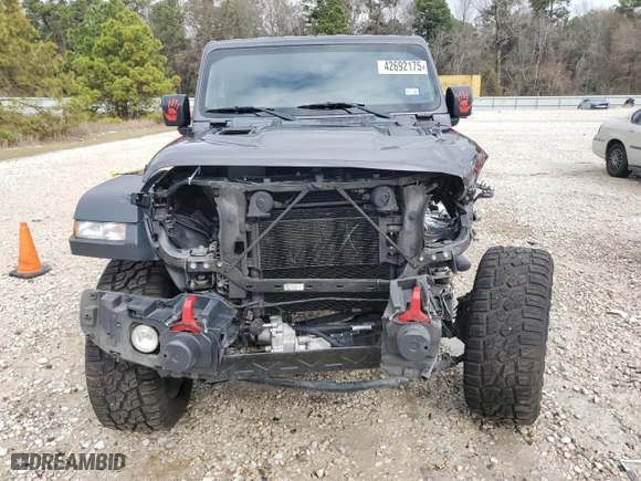2018 Jeep Wrangler Unlimited Rubicon with VIN 1C4HJXFN9JW249214, listed as a Copart auction lot 42692175 with 161,157 mi miles and Salvage Title. Bid and sale history available at carsss.com. Image 5.