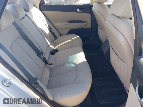 2016 Kia Optima LX with VIN 5XXGT4L37GG015462, listed as a IAAI auction lot 41247091 with 165,755 mi miles and . Bid and sale history available at DreamBid. Image 8.
