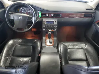 2008 Volvo V70 with VIN YV1BW982381019577, listed as a Copart auction lot 52163945 with 228,083 mi miles and Clean Title. Bid and sale history available at DreamBid. Image 8.