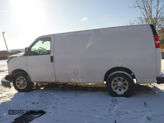 2009 Chevrolet Express Cargo with VIN 1GCFG15X691128588, listed as a IAAI auction lot 41078318 with 204,521 mi miles and . Bid and sale history available at DreamBid. Image 14.