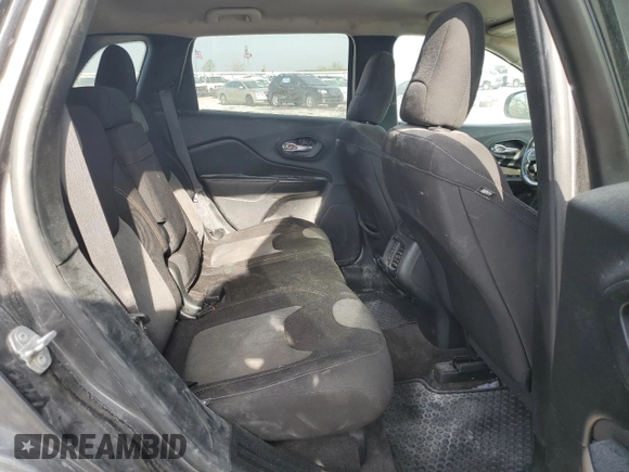 2018 Jeep Cherokee Latitude Tech Connect with VIN 1C4PJMCB0JD527532, listed as a Copart auction lot 53877745 with 246,032 mi miles and Clean Title. Bid and sale history available at carsss.com. Image 11.