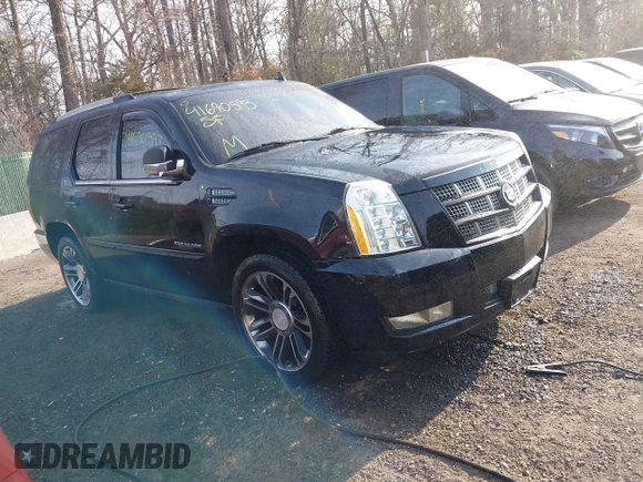 2013 Cadillac Escalade Premium with VIN 1GYS4CEF7DR102743, listed as a IAAI auction lot 41690593 with 228,070 mi miles. Bid and sale history available at carsss.com. Image 1.