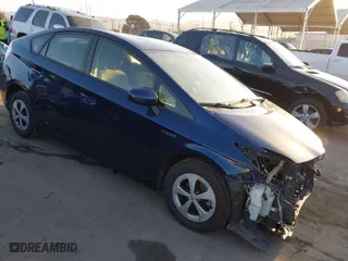 2015 Toyota Prius Four with VIN JTDKN3DUXF1998475, listed as a IAAI auction lot 41848450 with 176,229 mi miles. Bid and sale history available at carsss.com. Image 1.