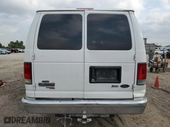 2013 Ford Econoline Passenger XL z VIN 1FBSS3BLXDDA76761, wystawiony jako Copart lot #53128125 z przebiegiem Nie podano mil oraz Szkoda całkowita • Salvage title. Historia ofert i sprzedaży dostępna na DreamBid. Obrazek 6.