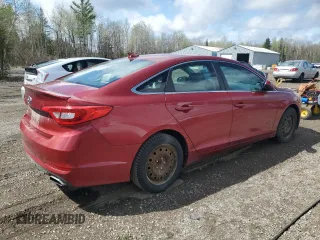 2015 Hyundai Sonata SE z VIN 5NPE24AF9FH216841, wystawiony jako Copart lot #55796585 z przebiegiem 286 795 mil mil oraz Czysty tytuł • Clean title. Historia ofert i sprzedaży dostępna na DreamBid. Obrazek 3.