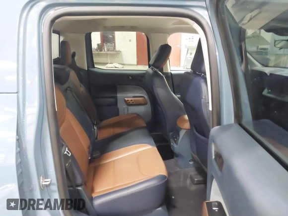 2022 Ford Maverick XL with VIN 3FTTW8F93NRA33176, listed as a IAAI auction lot 41848448 with 29,538 mi miles and . Bid and sale history available at DreamBid. Image 8.