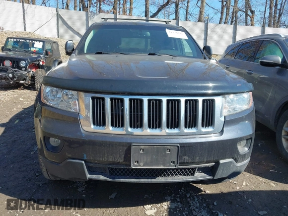 2013 Jeep Grand Cherokee Laredo with VIN 1C4RJFAG4DC653079, listed as a IAAI auction lot 41726726 with 152,356 mi miles. Bid and sale history available at carsss.com. Image 21.