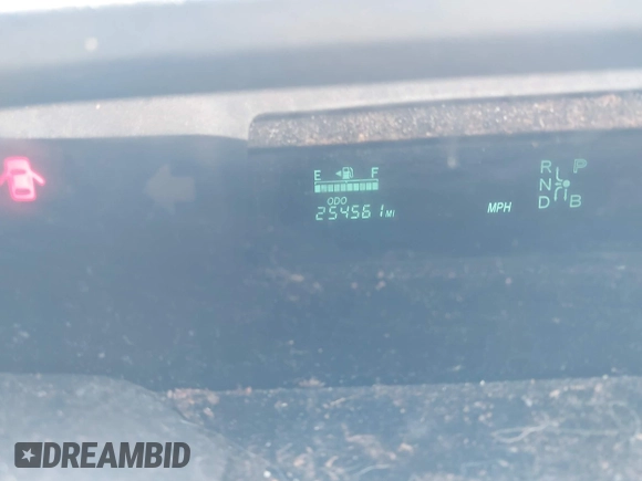 2005 Toyota Prius with VIN JTDKB20U153088662, listed as a IAAI auction lot 42177201 with 254,561 mi miles. Bid and sale history available at carsss.com. Image 7.