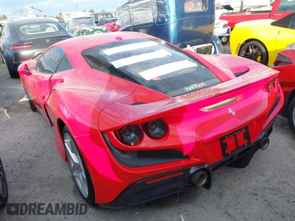 2022 Ferrari F8 с VIN ZFF92LLA3N0279959, выставлен на аукционе IAAI как лот 40522256 с пробегом Не указан миль и . История ставок и продаж доступна на DreamBid. Изображение 3.