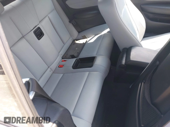 2012 BMW 1 Series 128i with VIN WBAUN1C56CVR00132, listed as a IAAI auction lot 42387792 with 122,741 mi miles and . Bid and sale history available at DreamBid. Image 8.