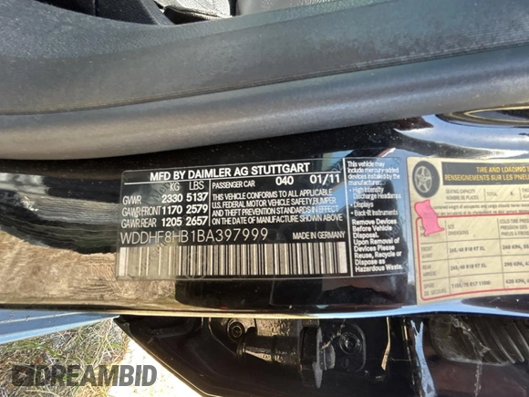 2011 Mercedes-Benz E 350 Luxury with VIN WDDHF8HB1BA397999, listed as a Copart auction lot 55531115 with 157,257 mi miles and Clean Title. Bid and sale history available at DreamBid. Image 10.