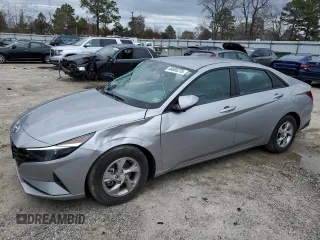 2023 Hyundai Elantra SE with VIN 5NPLL4AG4PH110439, listed as a Copart auction lot 48085275 with 32,492 mi miles and Clean Title. Bid and sale history available at DreamBid. Image 1.