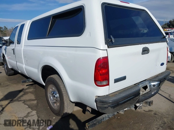 2005 Ford Super Duty F-250 XL with VIN 1FTSX20Y05EB83349, listed as a IAAI auction lot 41433254 with 169,933 mi miles. Bid and sale history available at carsss.com. Image 3.
