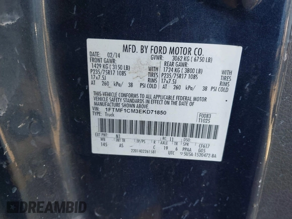 2014 Ford F-150 XL with VIN 1FTMF1CM3EKD71850, listed as a IAAI auction lot 41717723 with 276,867 mi miles. Bid and sale history available at carsss.com. Image 9.