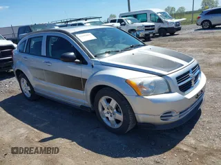 2009 Dodge Caliber SXT z VIN 1B3HB48A99D150049, wystawiony jako IAAI lot #42109002 z przebiegiem 81 326 mil mil oraz . Historia ofert i sprzedaży dostępna na DreamBid. Obrazek 1.