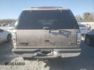 1997 Ford Expedition XLT with VIN 1FMEU1769VLC38411, listed as a Copart auction lot 50315135 with 230,863 mi miles and Salvage title. Bid and sale history available at DreamBid. Image 6.