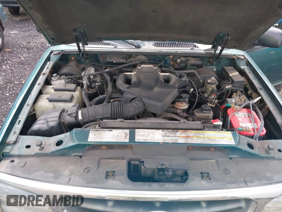 1999 Ford Explorer XLT with VIN 1FMZU34E7XZB53284, listed as a IAAI auction lot 42593344 with 93,146 mi miles and . Bid and sale history available at DreamBid. Image 10.