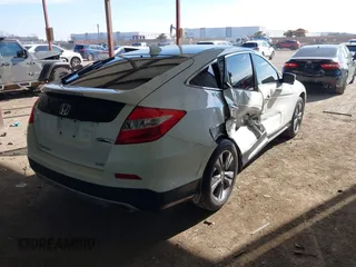 2014 Honda Crosstour EX-L with VIN 5J6TF1H52EL002561, listed as a IAAI auction lot 41287461 with 98,096 mi miles. Bid and sale history available at carsss.com. Image 4.